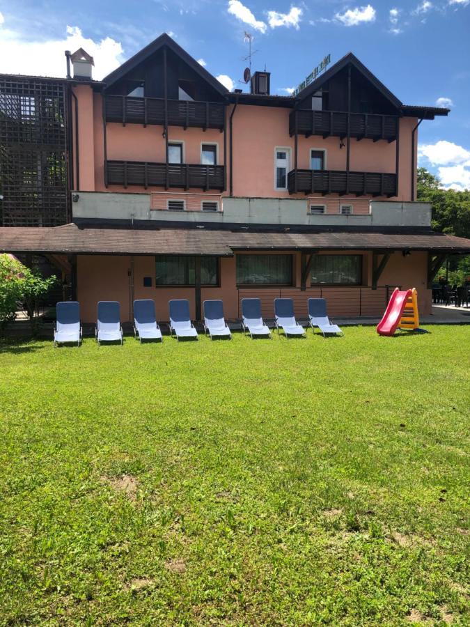 Park Hotel Bellevue Dimaro Exterior photo